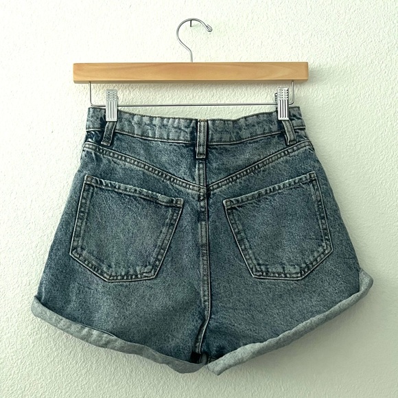 Zara jean shorts size 2 - Picture 2 of 5